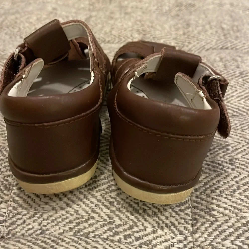 Angel leather sandals size 4